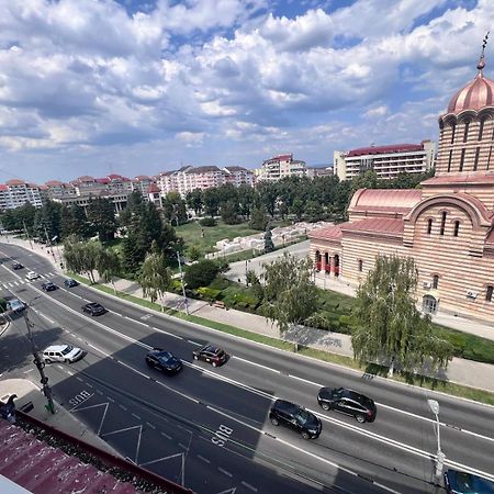 Chindia Apartament Targoviste Esterno foto